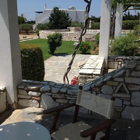 Elizabeth Aparthotel Chrisi Akti (Paros)