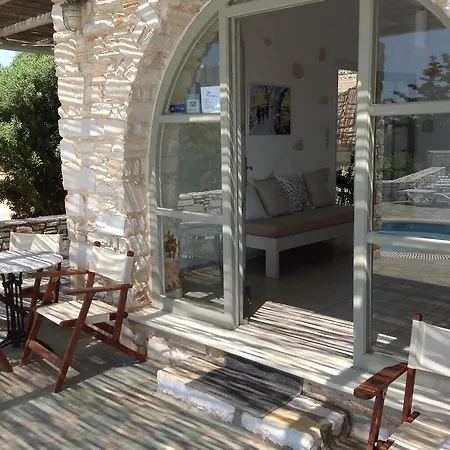 Elizabeth 3* Chrisi Akti (Paros)