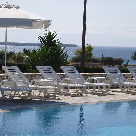 Elizabeth 3* Chrisi Akti (Paros)